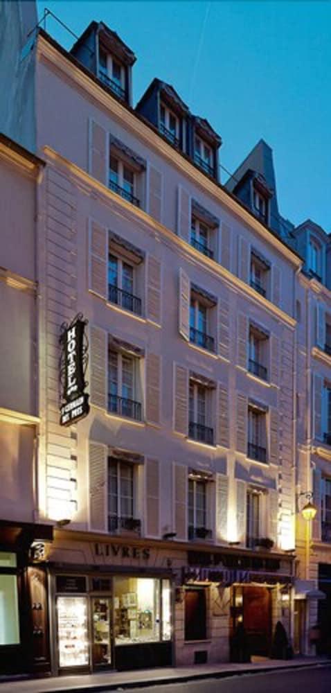 Hotel Fougere Paris Exterior photo